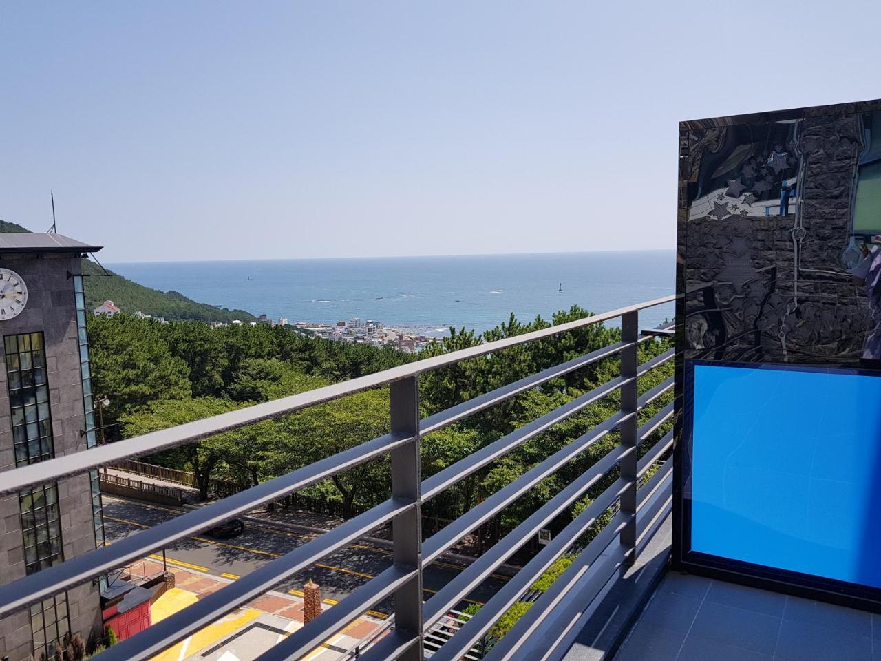 Suntree Hotel Busan Exteriör bild